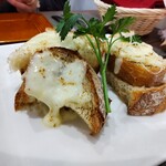 Roastbeef Cafe C moon - 馬車に乗ったモッツァレラチーズ ¥980