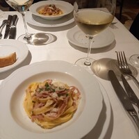 マンジャーモ - 