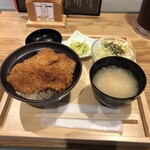 新潟カツ丼タレカツ - 
