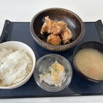 魚沼食堂 - 唐揚げ定食(1,100円)