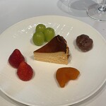 フランス料理 イイザカ - 