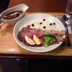 お肉の専門店 スギモト - ローストビーフのカレーライス