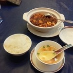 桃花源 - 麻婆豆腐定食（四川をチョイス+辛さMax） 1,370円