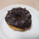 WARU WARU DONUT - ダブルチョコレートドーナツ