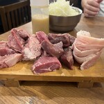 大衆ホルモン肉力屋 - 