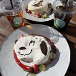 PEANUTS Cafe - 