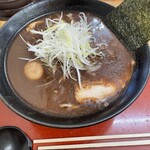 Chuukasoba Kurinoki Ina - 卵をトッピングの中華ラーメン