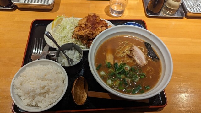 移転】ラーメンはっちゃき - 赤坂上/ラーメン | 食べログ