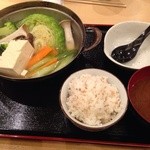 元祖蒸し鶏屋 ゆげ鳥 - 野菜鍋