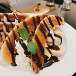 カフェテラス トリコロール - 