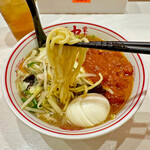 Moukotammennakamoto - 麺は中本特製中太麺