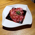 ホルモン焼肉 はやぶさ - 