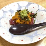 味暦あんべ - 鮪にうにといくらのせてみた。