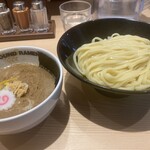 Ganja Andaguraundo Ramen - 