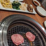 焼肉 おくう - 