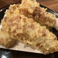 自家製粉石臼挽きうどん 青空blue 本店 - ちくわの天ぷら