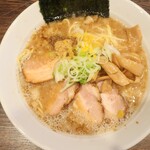 伝家 - 料理写真:濃厚豚そば