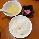 キッチン富士 - ライス（スープ付き）260円