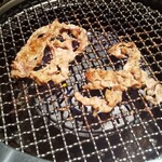 Nikushou Michiba - 軽く炙って丼にオン