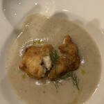 イタリアンレストラン レガーロ テッラ - 白子のフリット、菊芋のスープ