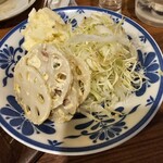 金町製麺 - 蓮根とポテサラ