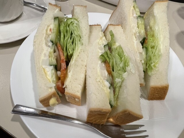 Kissa Shitsu Renoir Higuri Higashiguchi Ten photo 3