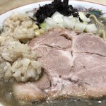 新潟老麺 あばり - 燕鬼背脂老麺　アップ