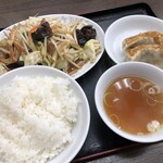 Chinrai - 肉野菜炒め定食