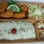 本家かまどや - カキフライ弁当　500円
