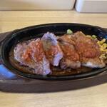 ガスト - 料理写真:鉄板ハンバーグ肉盛りプレート