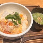 喜鈴 - 丹波黒鶏の親子丼 小 860円
            スープ付き