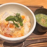 喜鈴 - 丹波黒鶏の親子丼 小 860円
                      スープ付き