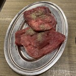 ホルモン焼・ジンギスカン焼 横浜の大衆焼肉 - 