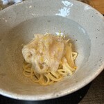 やまぐち - 河豚白子と鱶鰭のリングイネ 黄柚子を削って