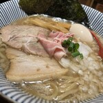 焼きあご塩らー麺 たかはし - 