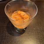 やまぐち - 干貝柱ゼリーと北海道 馬糞雲丹と紅マドンナと大原 黄人参ピューレ