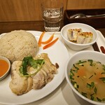 インド＆タイ料理専門店 Surya Royal Garden - 