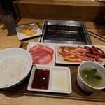 Yakiniku Raiku - 