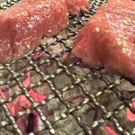 炭火焼肉ホルモン 桜道 - 厚切りタン育成中（厚み）