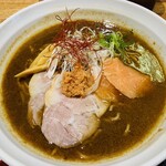 Sapporosakeramemmenshouakamatsu - トロッと鮭Black 味噌（年末年始限定）