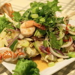 サイフォン - 2013.12 ヤムタレー（1,200円）海鮮サラダ