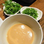 黒龍天神樓 - パクチーなど