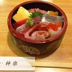 つきぢ神楽寿司 - 海鮮丼