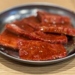 Yakiniku horumon maruyoshi seinikuten - 