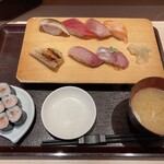 Sushi Uogashi Nihonichi - 