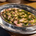 浜焼き 鳶助 - 鶏せせりの大葉風味