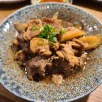 浜焼き 鳶助 - 牛すじ煮込み