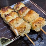 とり庄 - 皮焼き