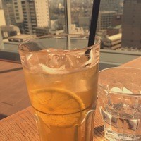 THE THEATRE TABLE - 自家製のジンジャーエール