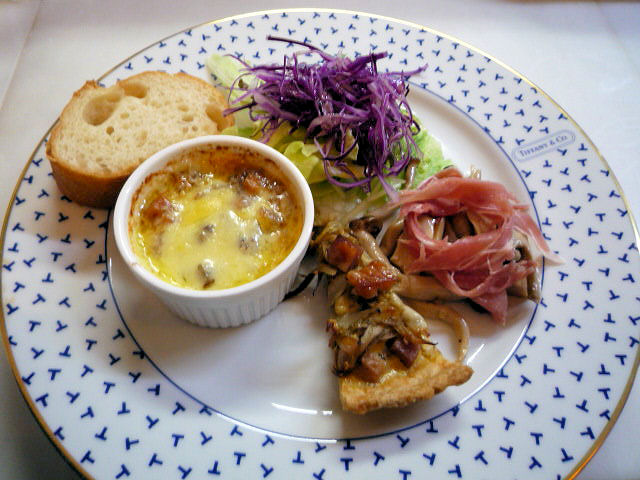 トラビス カフェ name=